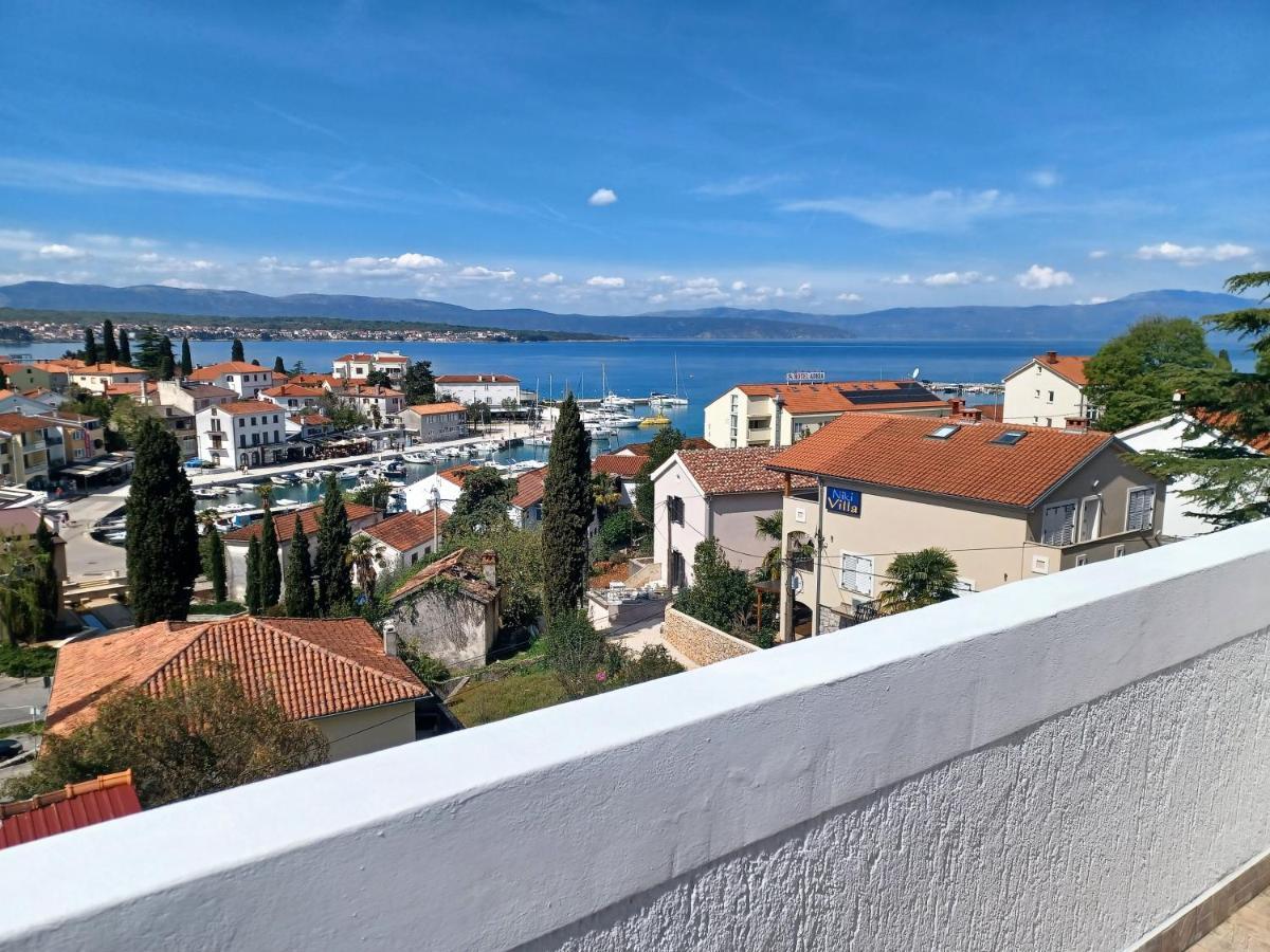 Guesthouse Cecilia 2 Малинска Екстериор снимка