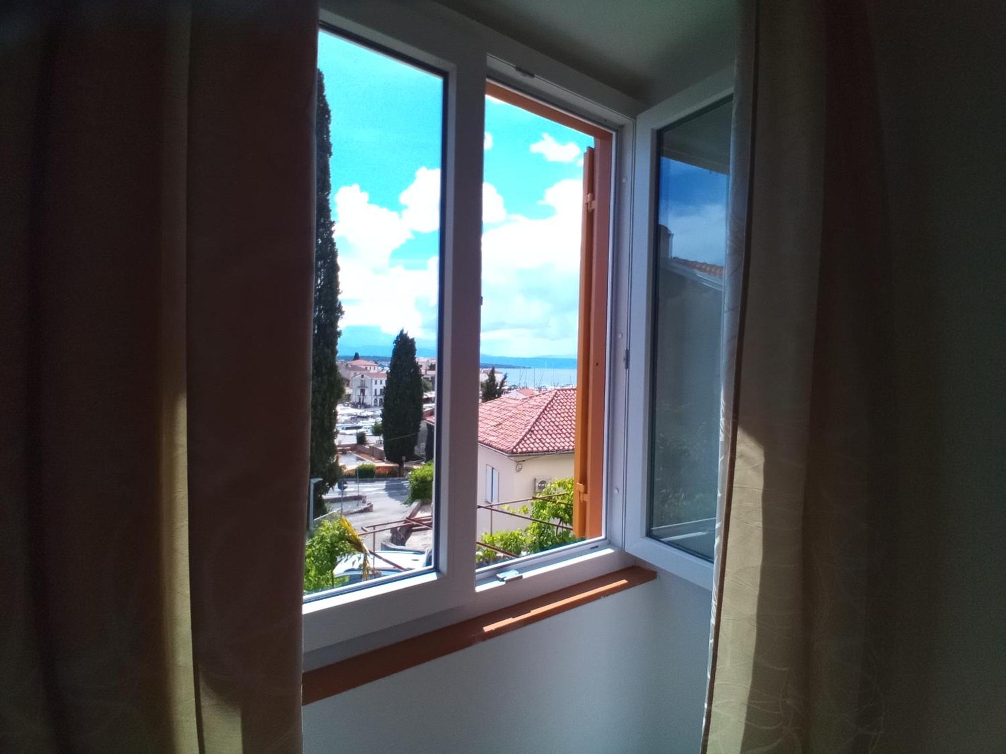 Guesthouse Cecilia 2 Малинска Стая снимка
