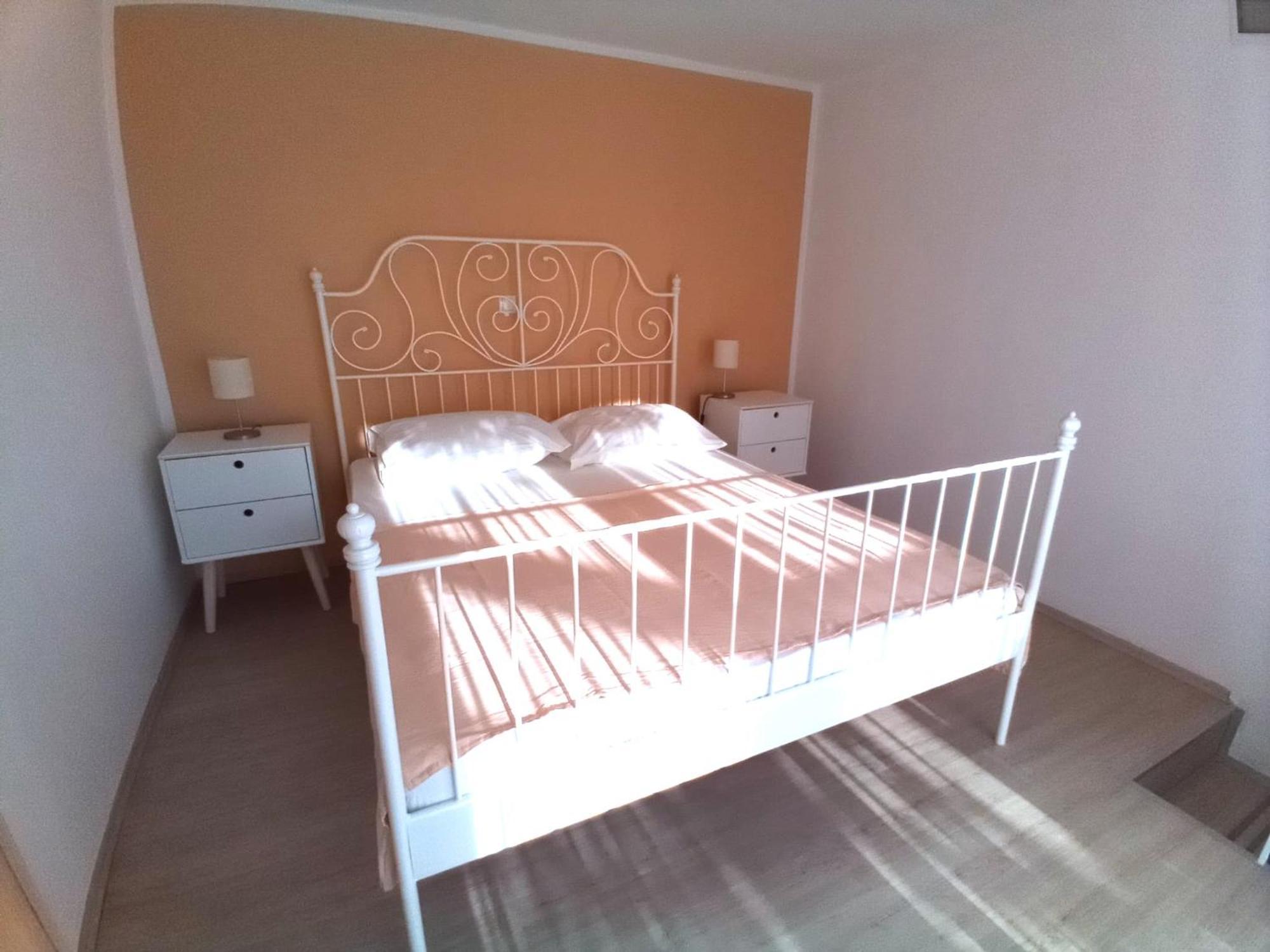 Guesthouse Cecilia 2 Малинска Стая снимка